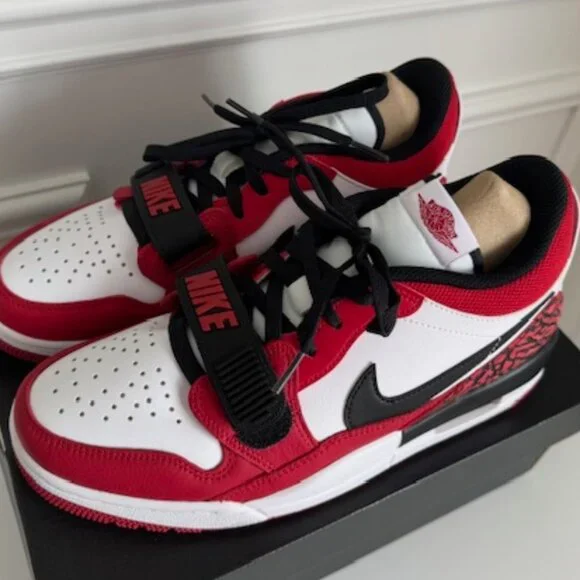 Jordan Legacy 312 Low 'Chicago Red' Like New Men Size 8.5 - Picture 2 of 16